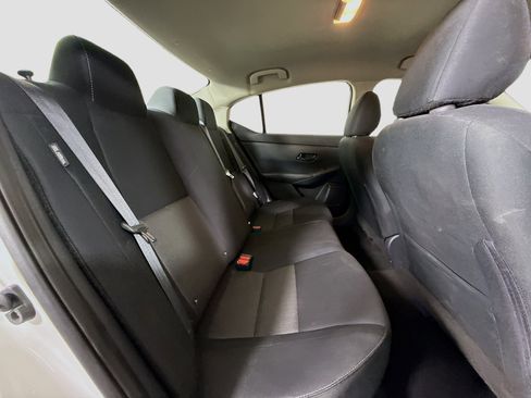 Used 2024 Nissan Sentra SV FWD image 27