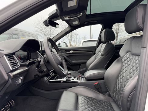 Certified 2024 Audi SQ5 Prestige image 14