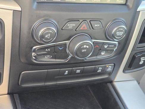 Used 2014 RAM 1500 Big Horn image 17