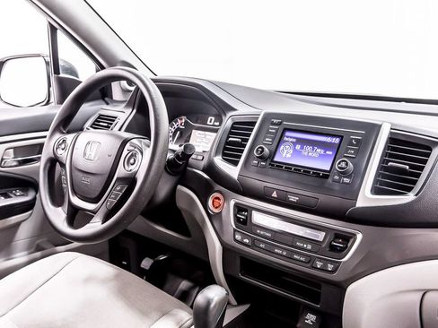 Used 2018 Honda Pilot LX image 20