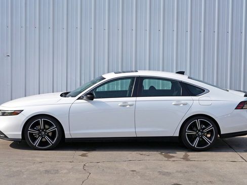 Used 2023 Honda Accord Sport image 42