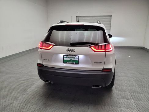 Used 2022 Jeep Cherokee Latitude Lux w/ Sun & Sound Group AWD/4WD image 7