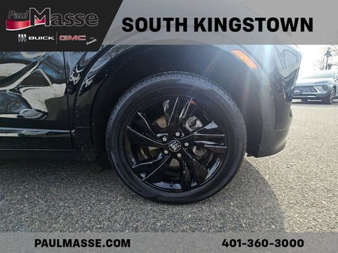 Used 2024 Buick Encore GX Sport Touring w/ Comfort Package image 14