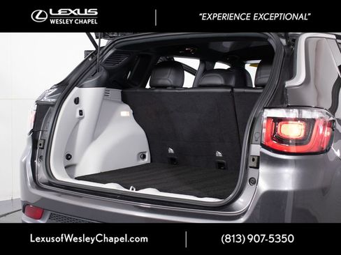 Used 2023 Jeep Compass Latitude w/ Convenience Group AWD/4WD image 12