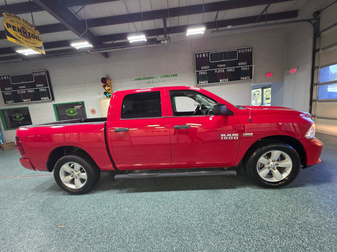 Used 2016 RAM 1500 Express w/ Popular Equipment Group AWD/4WD image 5