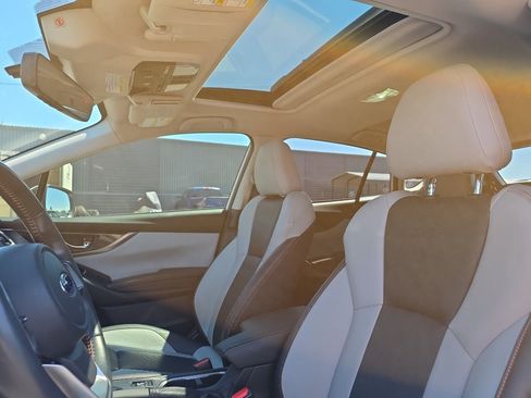 Used 2019 Subaru Crosstrek 2.0i Limited w/ Moonroof Package w/Navigation AWD/4WD image 31