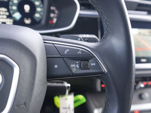 Used 2022 Audi Q3 2.0T Premium Plus image 23