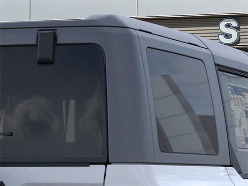 New 2025 Ford Bronco Big Bend w/ Black Diamond Package image 25