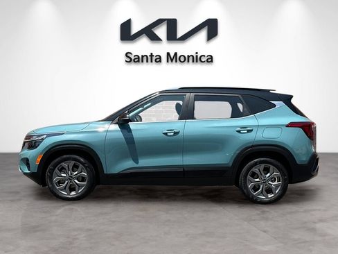 Certified 2024 Kia Seltos S FWD image 3