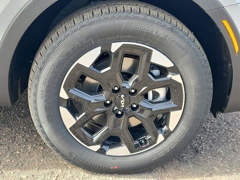 New 2026 Kia Sorento S image 14