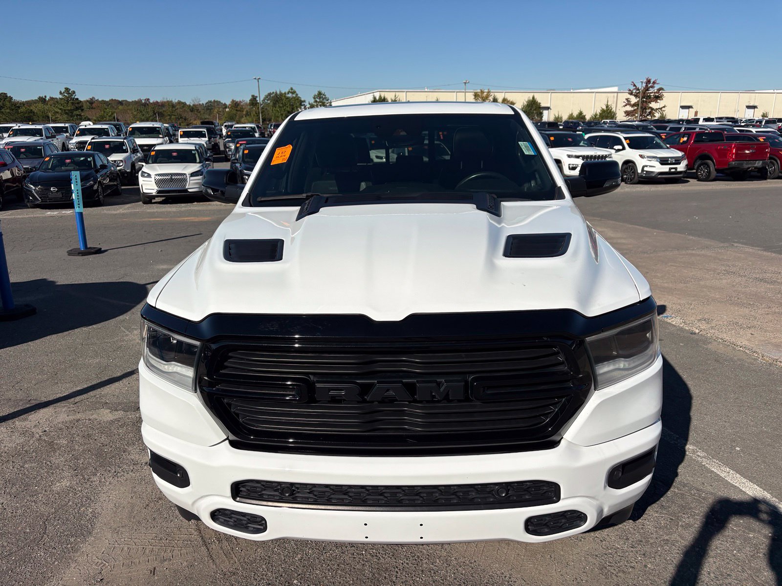 Used 2024 RAM 1500 Laramie AWD/4WD image 10