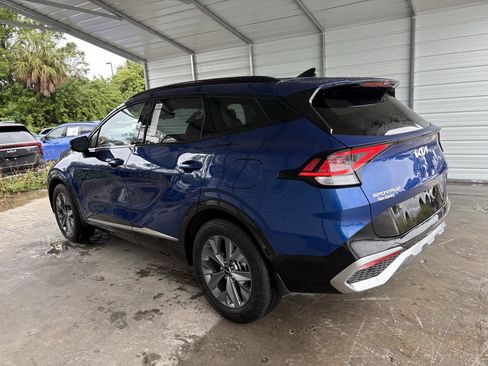 Certified 2025 Kia Sportage SX FWD image 6