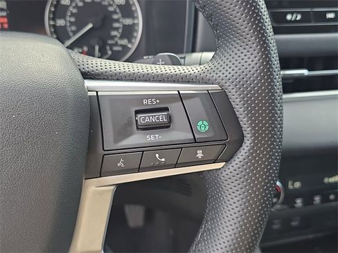 Used 2025 Mitsubishi Outlander SE image 33