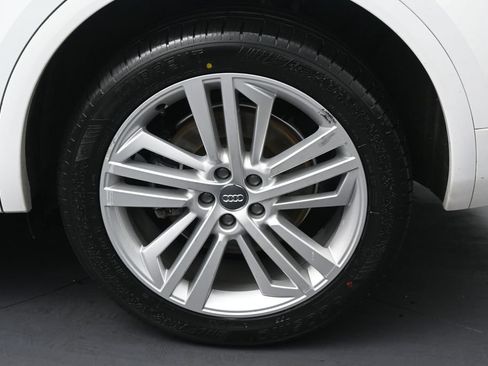 Used 2018 Audi Q5 2.0T Premium Plus AWD/4WD image 32