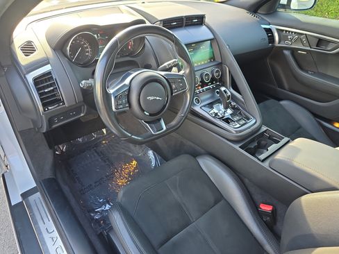 Used 2020 Jaguar F-TYPE P340 image 18