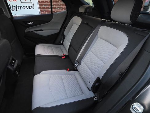 Used 2019 Chevrolet Equinox LT image 10