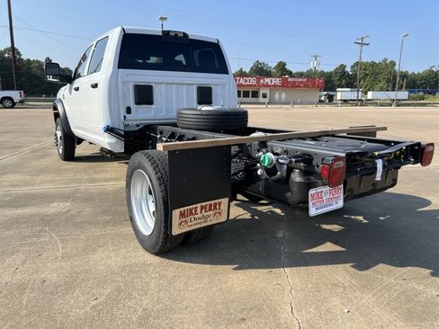 New 2026 RAM 4500 Tradesman image 5