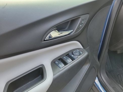 Used 2024 Chevrolet Equinox LS w/ LS Convenience Package FWD image 23