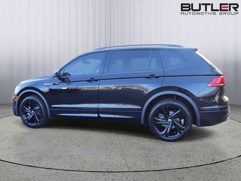 Used 2024 Volkswagen Tiguan SE R-Line image 4