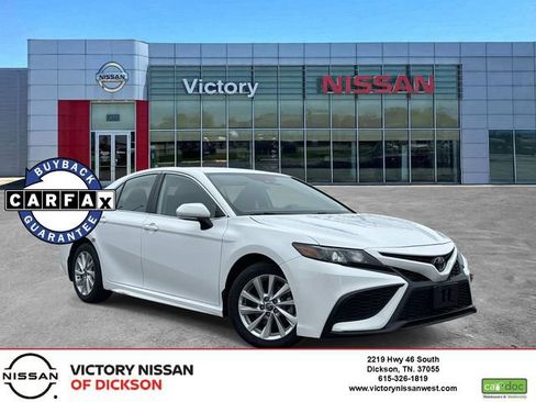 Used 2023 Toyota Camry SE FWD image 1