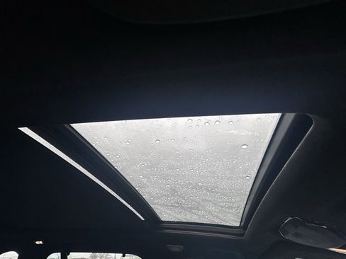 Used 2021 BMW X5 M w/ Competition Package image 18