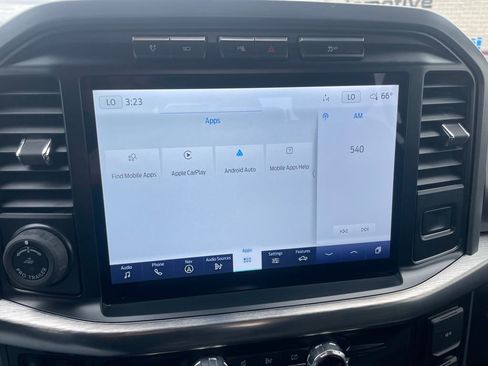 Used 2022 Ford F150 Lariat w/ Equipment Group 502A High image 18