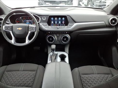 Used 2022 Chevrolet Blazer LT image 17