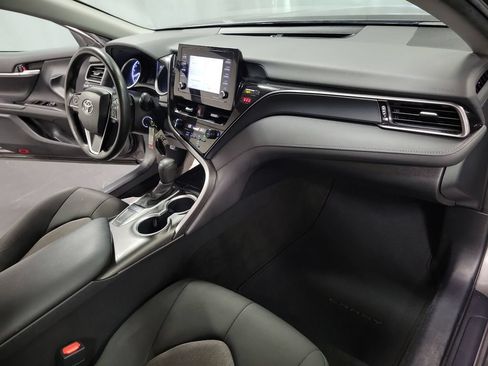 Used 2023 Toyota Camry LE FWD image 22