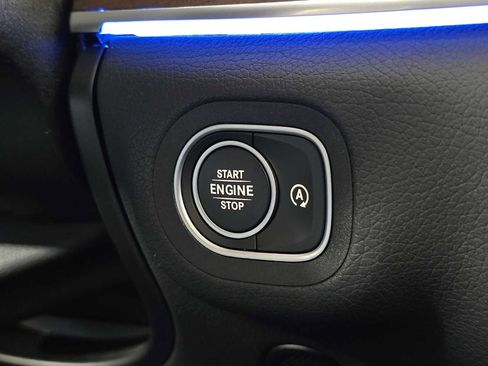 Used 2024 Mercedes-Benz GLE 350 4MATIC image 34