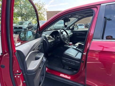 Used 2023 Honda Ridgeline RTL image 12