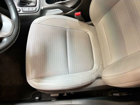Used 2021 Hyundai Kona Limited w/ Cargo Package AWD/4WD image 19