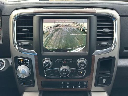 Used 2014 RAM 1500 Laramie w/ Convenience Group image 31