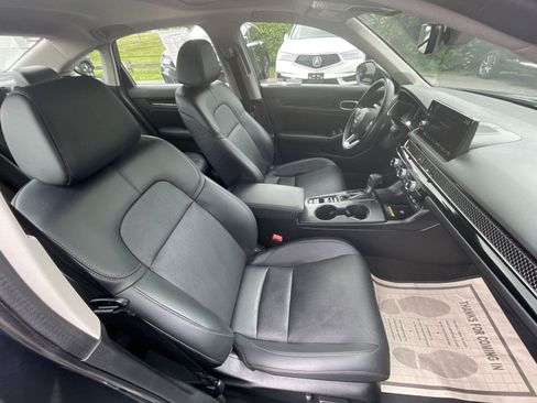 Used 2024 Honda Civic Touring image 21