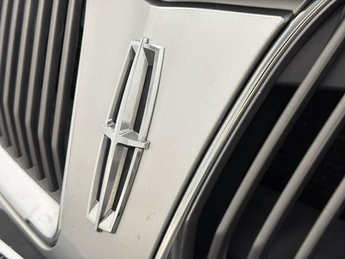Used 2014 Lincoln MKT AWD w/ Equipment Group 201A image 14