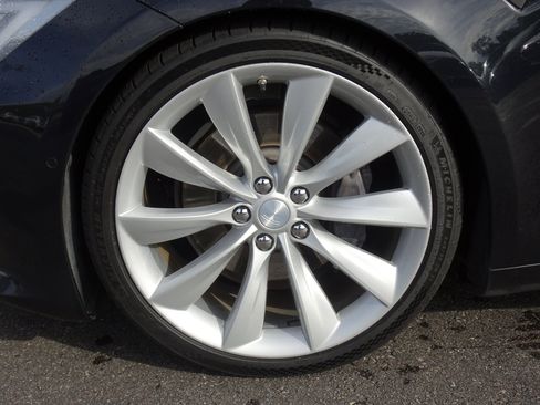 Used 2017 Tesla Model S 75D AWD/4WD image 15