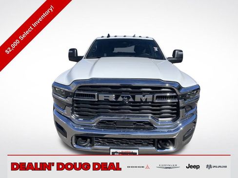 New 2026 RAM 5500 Tradesman w/ Chrome Appearance Group image 10