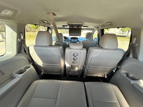 Used 2016 Honda Odyssey EX-L image 15