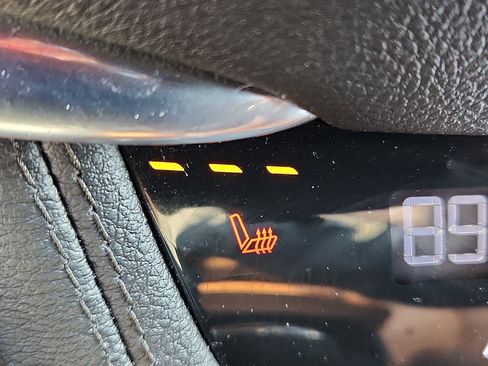 Used 2021 Cadillac XT5 Premium Luxury image 25