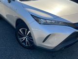 Used 2021 Toyota Venza LE image 2