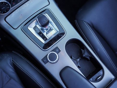 Used 2019 Mercedes-Benz SLC 300 image 33