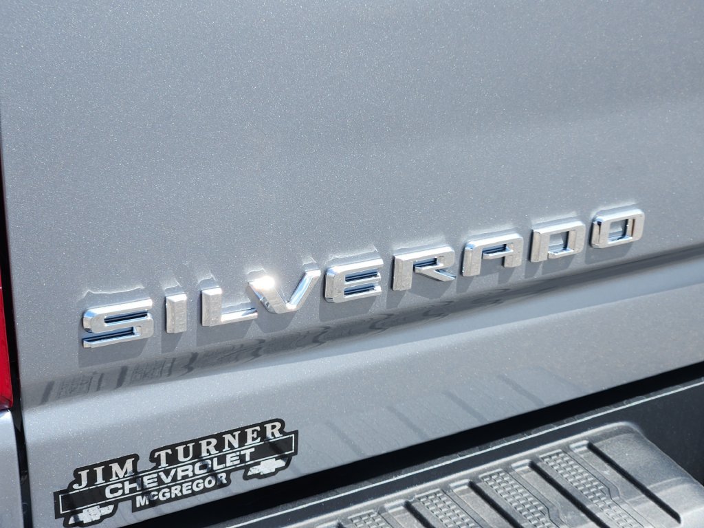 New 2026 Chevrolet Silverado 2500 Custom w/ Custom Value Package AWD/4WD image 8
