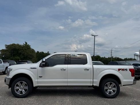 Used 2019 Ford F150 King Ranch w/ Equipment Group 601A Luxury AWD/4WD image 5