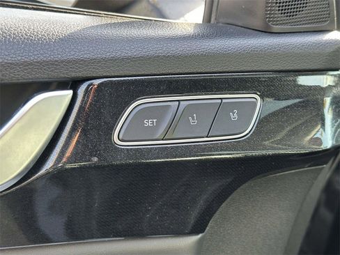 Used 2022 Hyundai Palisade Limited image 22