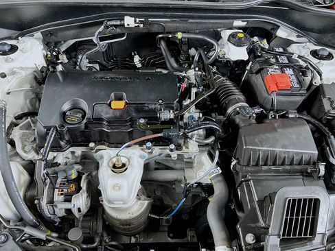 Used 2023 Honda HR-V EX-L image 30