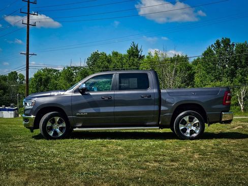 Used 2023 RAM 1500 Laramie AWD/4WD image 10