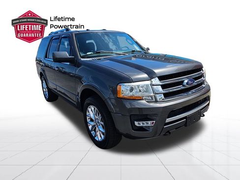 Used 2017 Ford Expedition Limited w/ Equipment Group 301A AWD/4WD image 5
