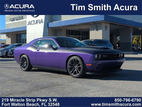 Used 2023 Dodge Challenger R/T w/ T/A Package image 1