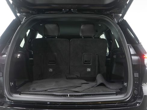 Used 2021 Jeep Grand Cherokee L Laredo image 18