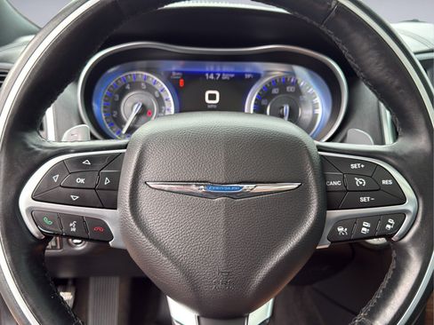 Used 2015 Chrysler 300 C Platinum w/ Light Group RWD image 28