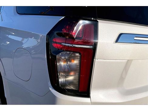 Used 2024 Chevrolet Tahoe Premier w/ Premium Package 2 image 23